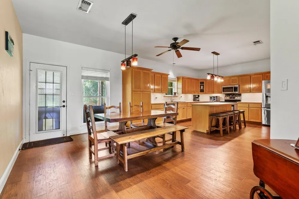 315 Preston Glen Gunter, TX 75058