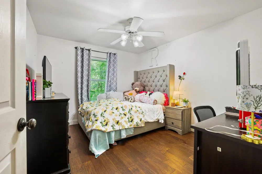 315 Preston Glen Gunter, TX 75058