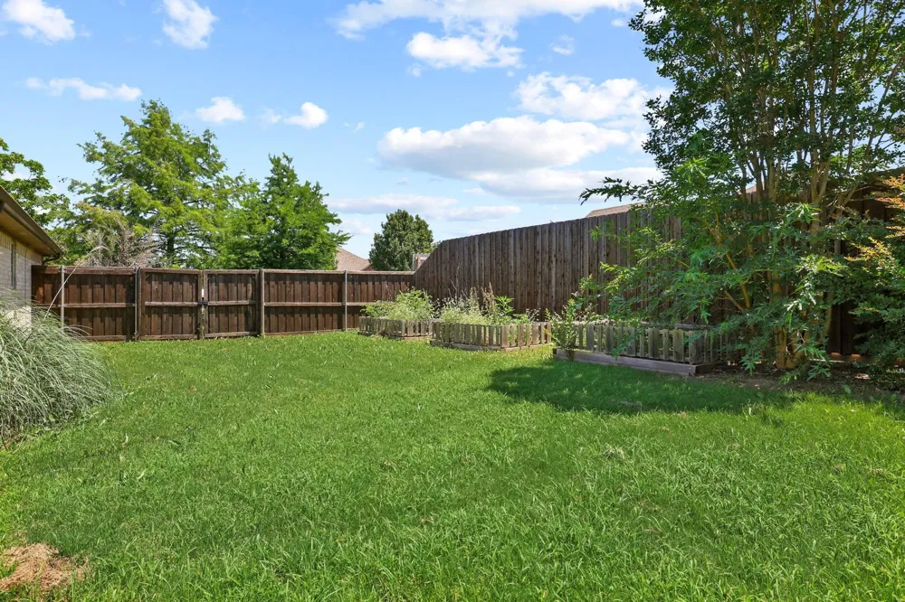 315 Preston Glen Gunter, TX 75058