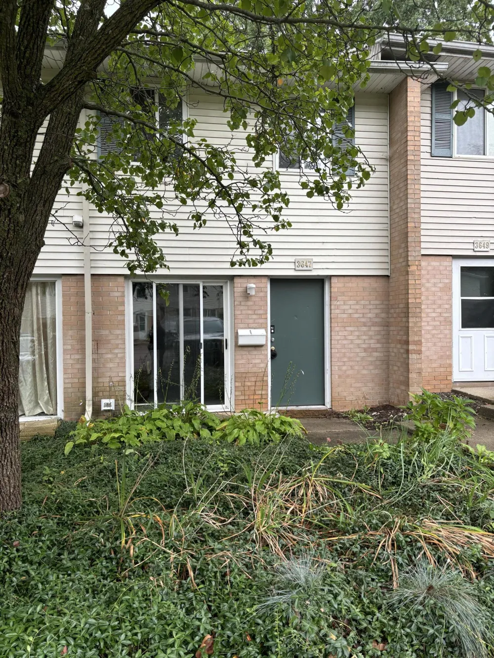 3647 Kenbrooke Court Kalamazoo, MI 49006