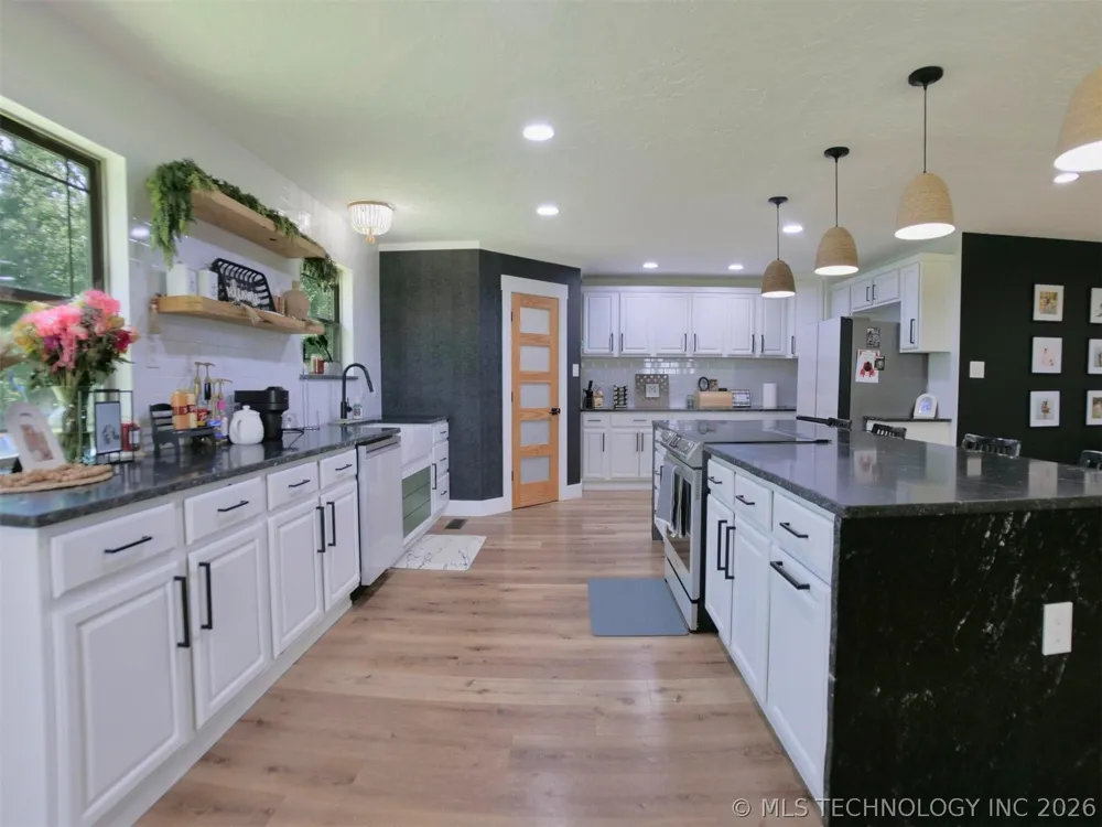 3900 S 680 ROAD Quapaw, OK 74363