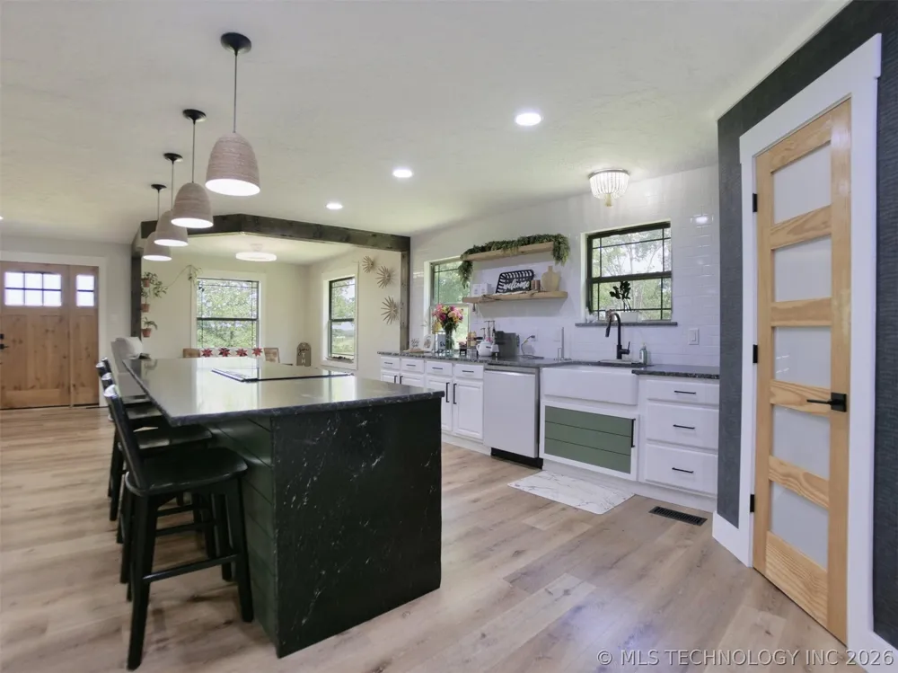 3900 S 680 ROAD Quapaw, OK 74363