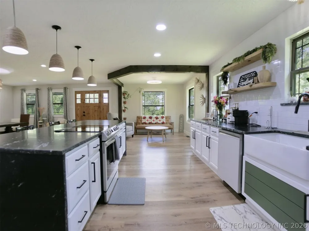 3900 S 680 ROAD Quapaw, OK 74363