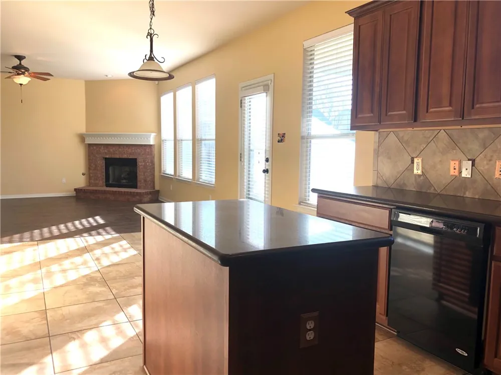 20625 Farm Pond Lane Pflugerville, TX 78660