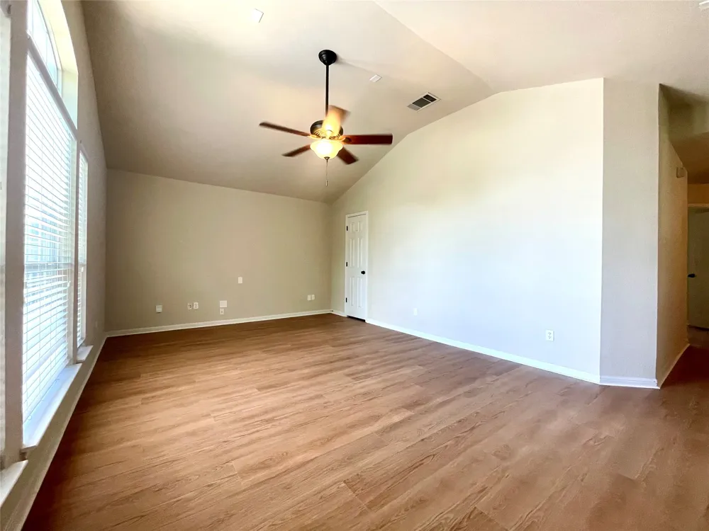 20625 Farm Pond Lane Pflugerville, TX 78660