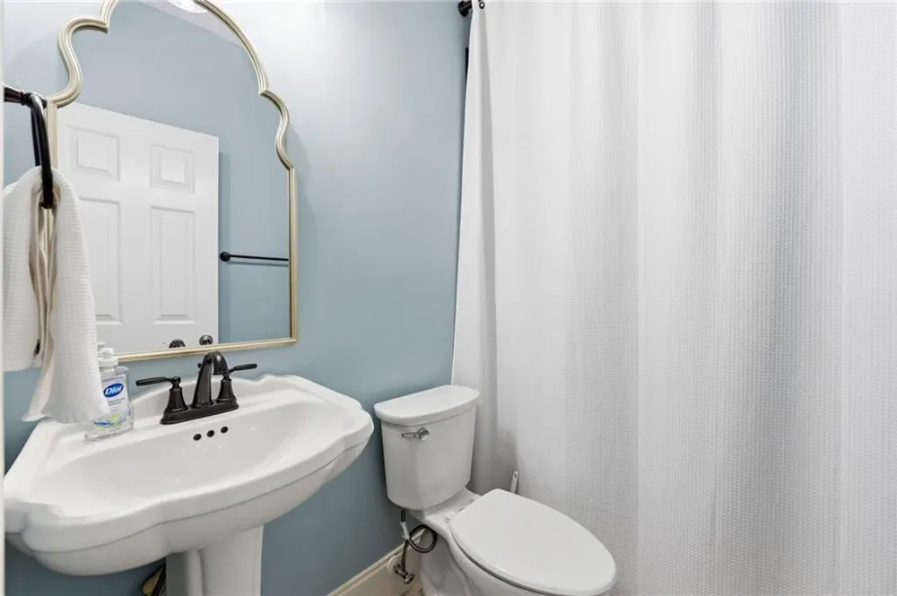 766 Oak Shire Court Gainesville, GA 30501