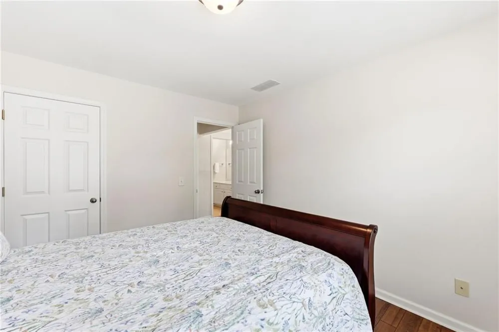 766 Oak Shire Court Gainesville, GA 30501