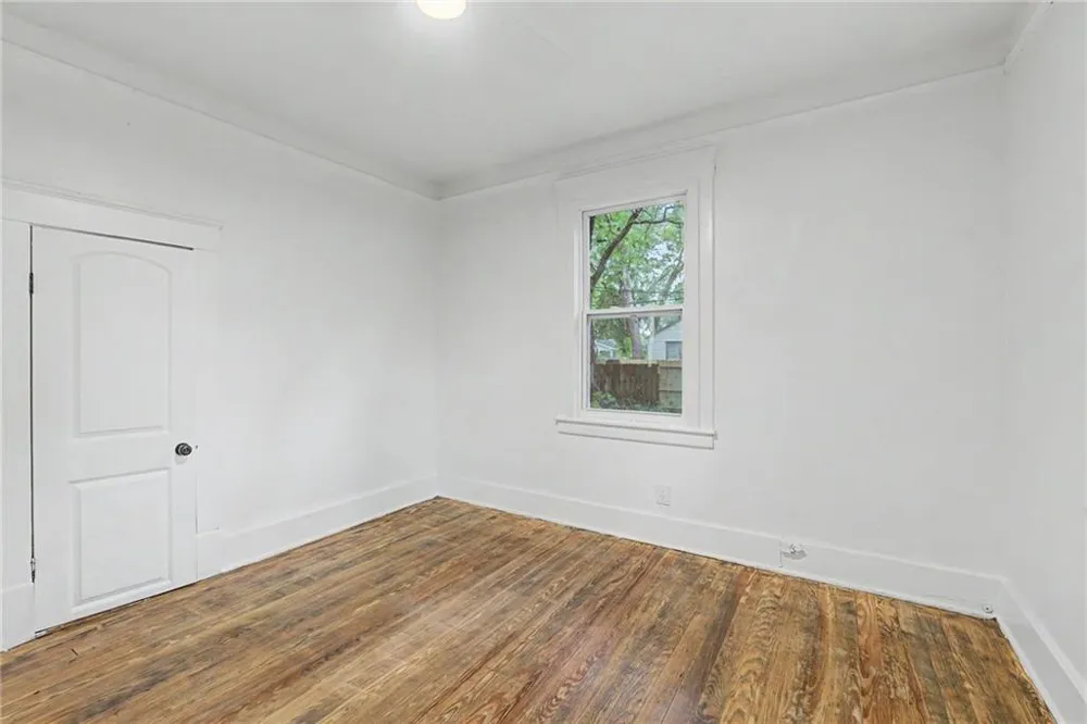 812 E 33rd Street Savannah, GA 31401