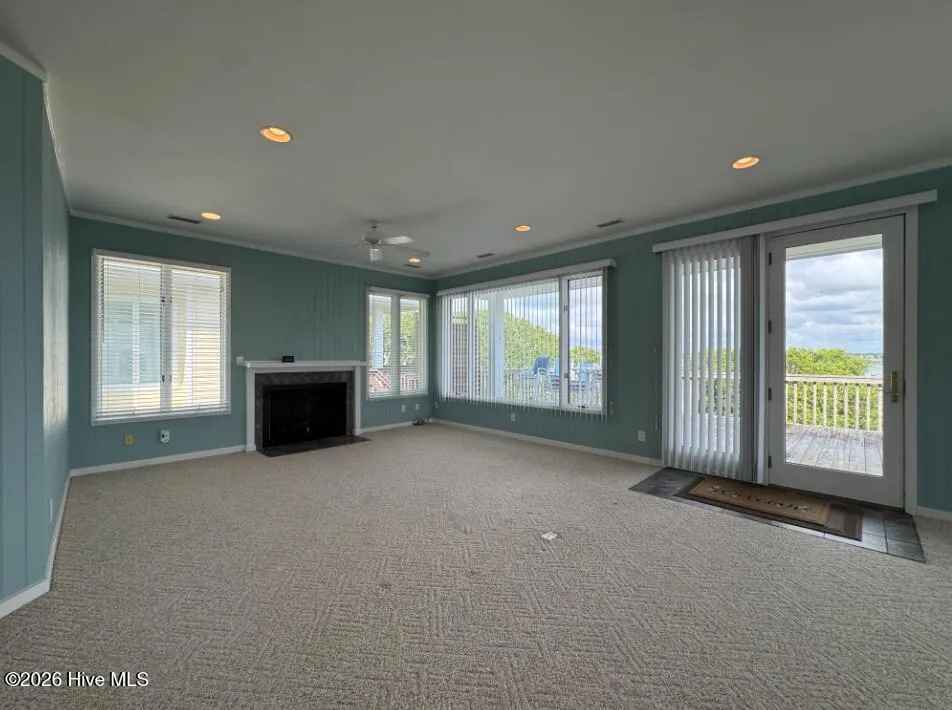 1154 Monroe Lane Holly Ridge, NC 28445