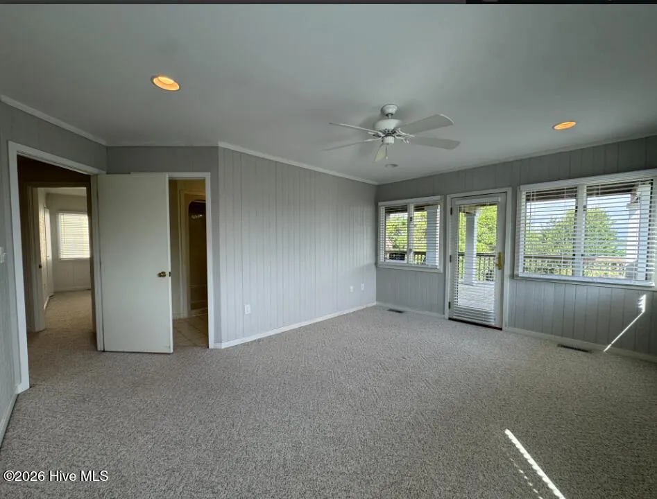 1154 Monroe Lane Holly Ridge, NC 28445