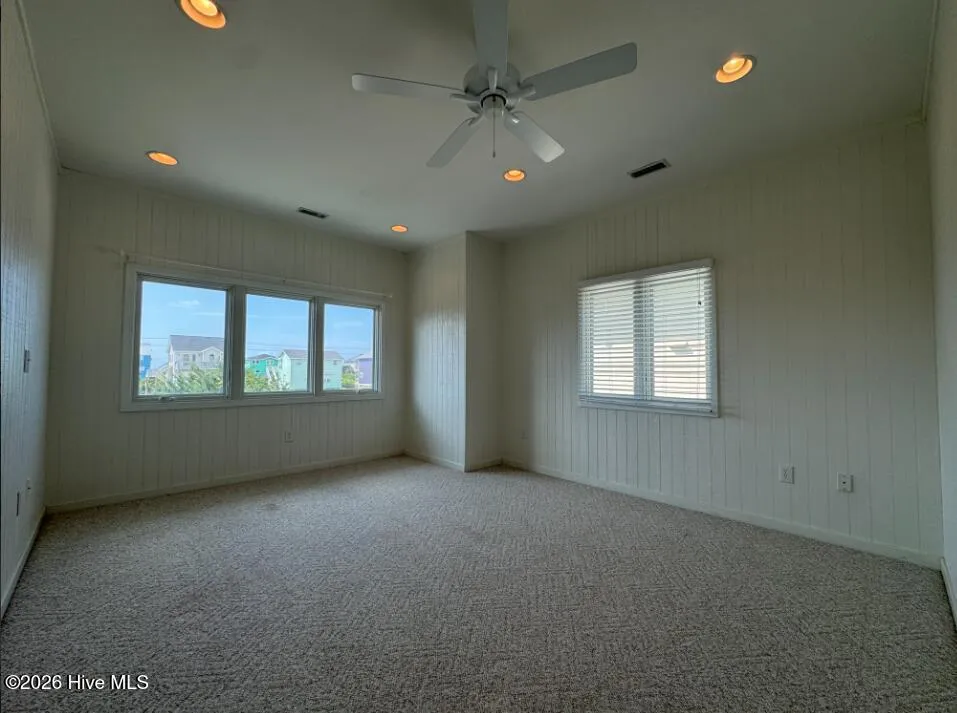 1154 Monroe Lane Holly Ridge, NC 28445