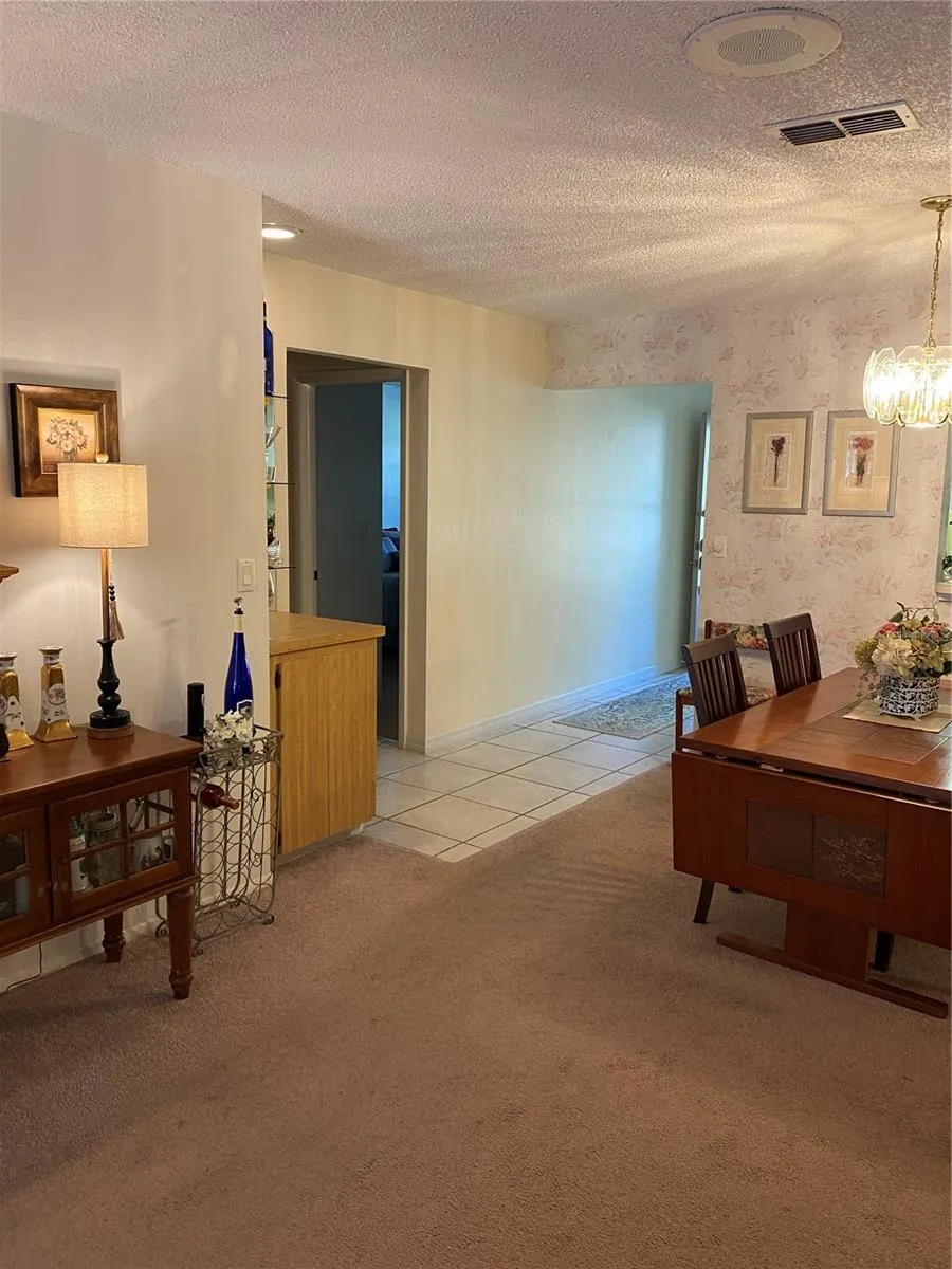 1059 DUNROBIN DRIVE #B Palm Harbor, FL 34684