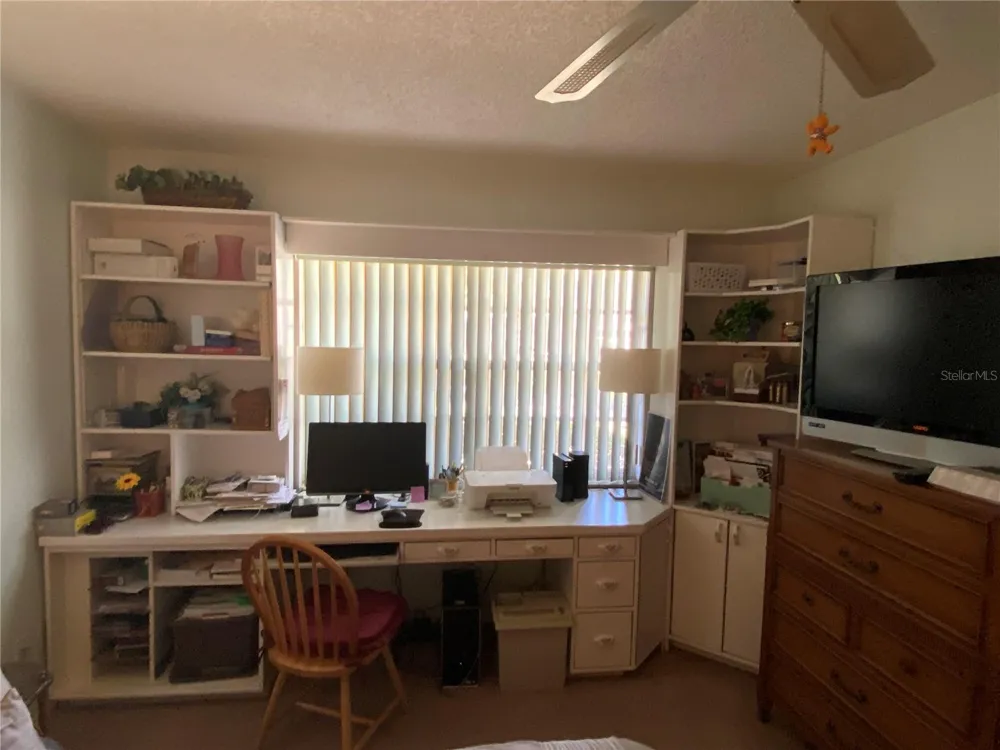 1059 DUNROBIN DRIVE #B Palm Harbor, FL 34684