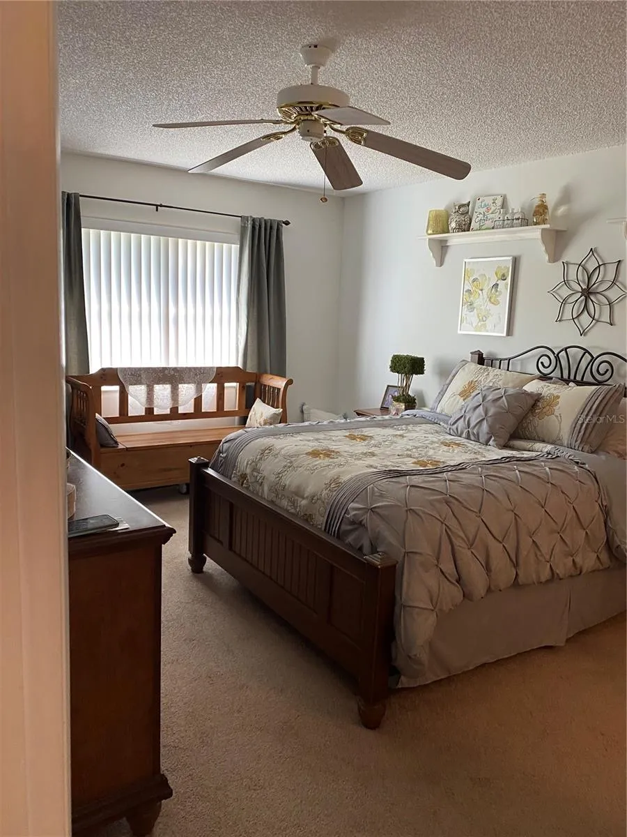 1059 DUNROBIN DRIVE #B Palm Harbor, FL 34684