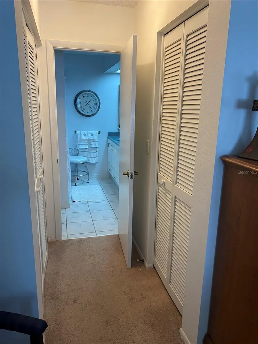 1059 DUNROBIN DRIVE #B Palm Harbor, FL 34684
