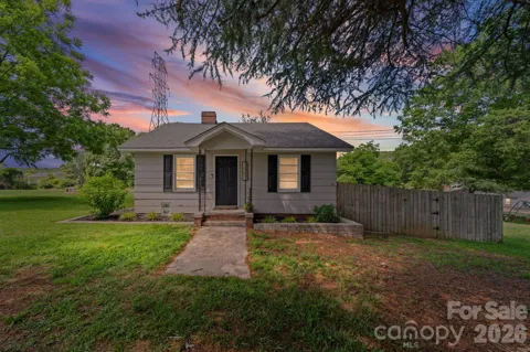 1501 Highland Avenue