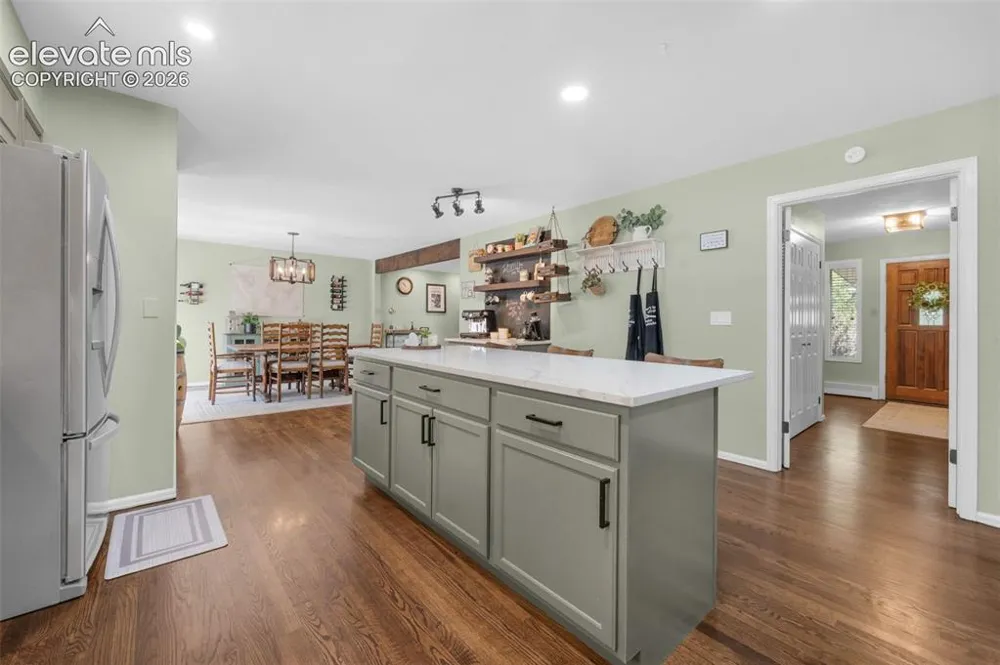 4345 S Whispering Circle Colorado Springs, CO 80917