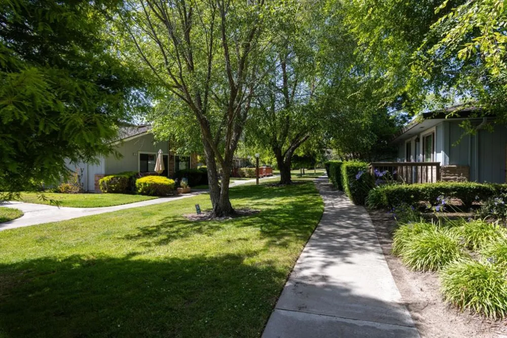 1135 Callas Lane #2 Capitola, CA 95010