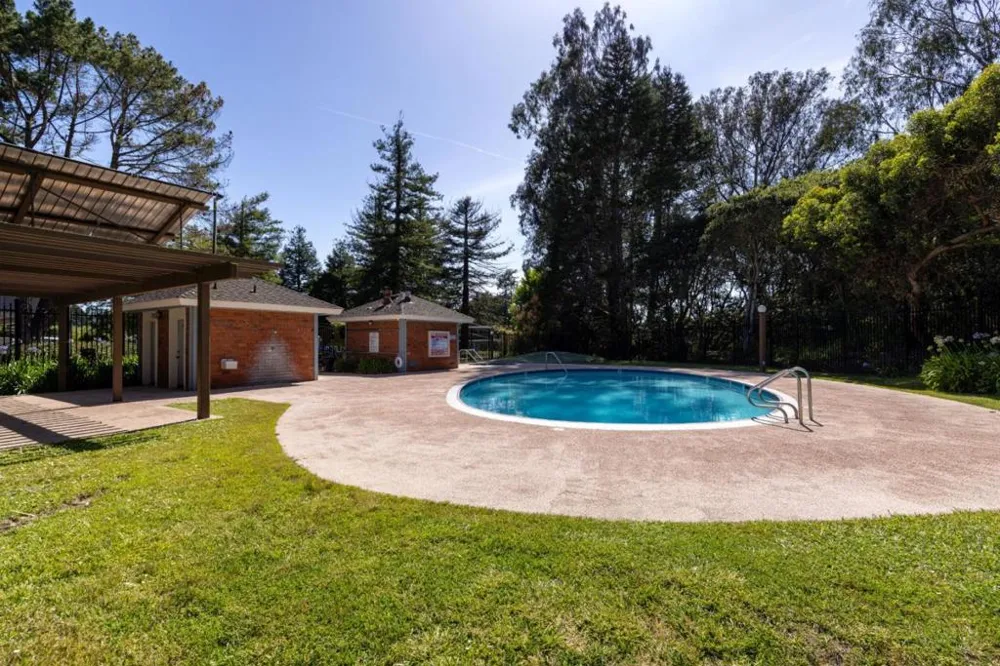 1135 Callas Lane #2 Capitola, CA 95010
