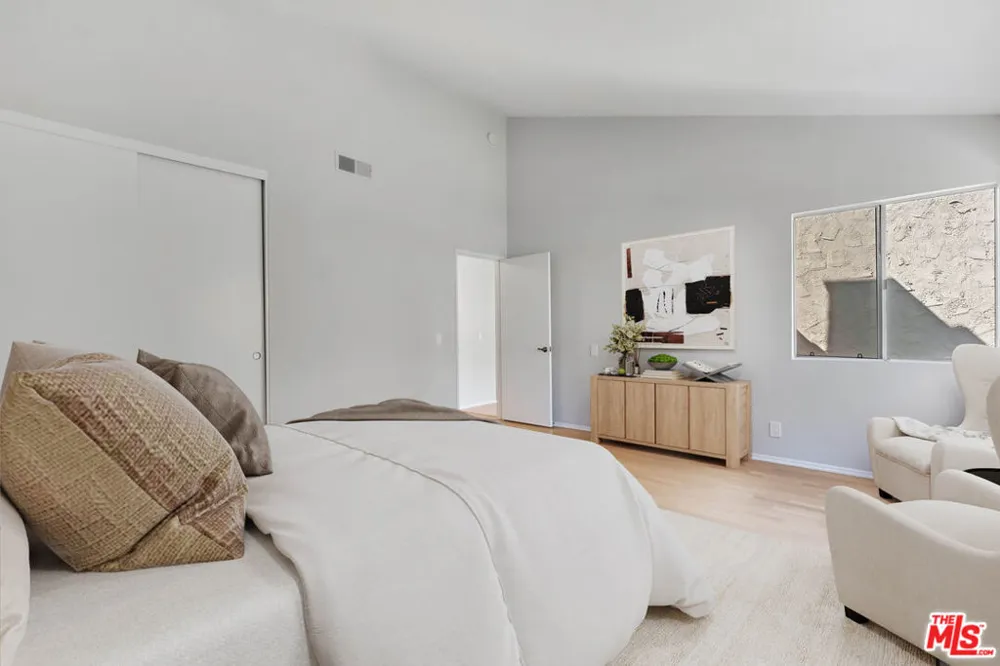 603 Racquet Club Lane Thousand Oaks, CA 91360