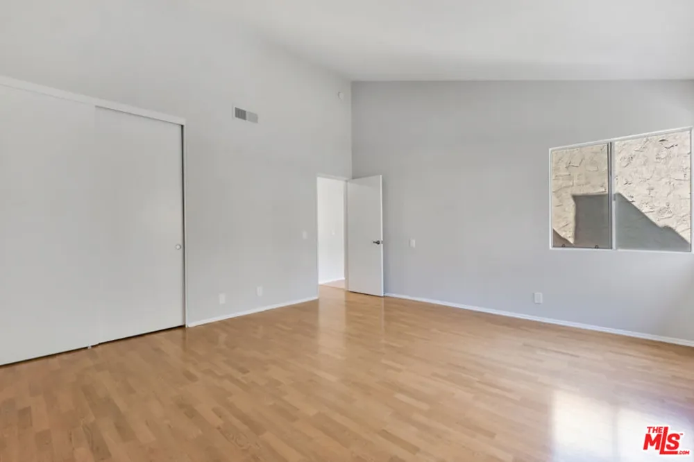 603 Racquet Club Lane Thousand Oaks, CA 91360