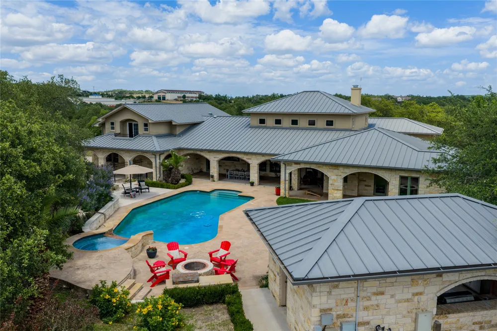 345 Leafdale Trail Dripping Springs, TX 78620
