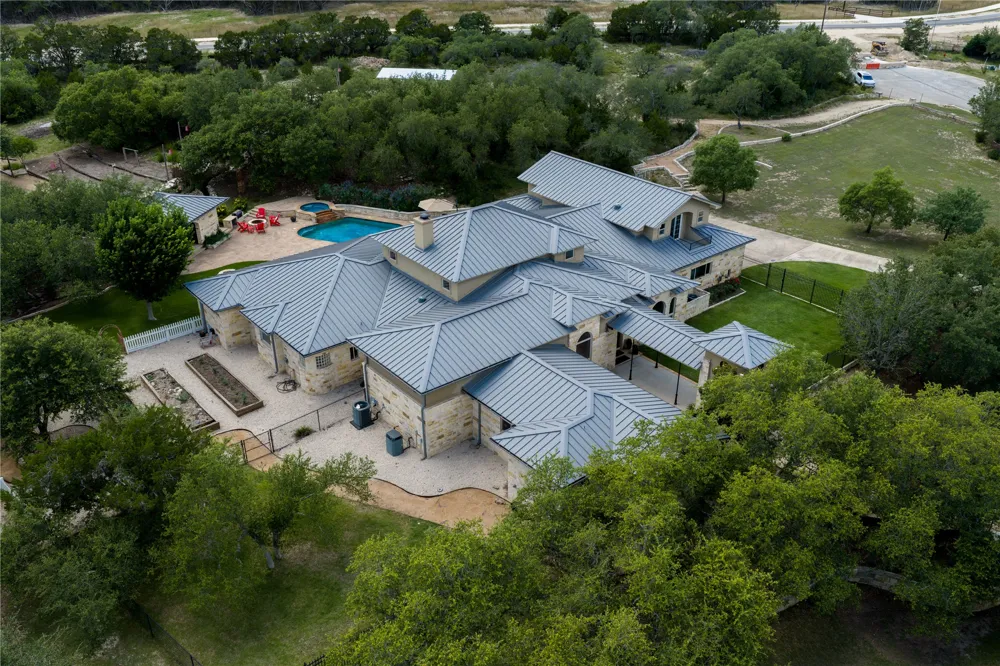 345 Leafdale Trail Dripping Springs, TX 78620