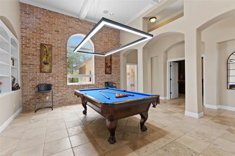 345 Leafdale Trail Dripping Springs, TX 78620