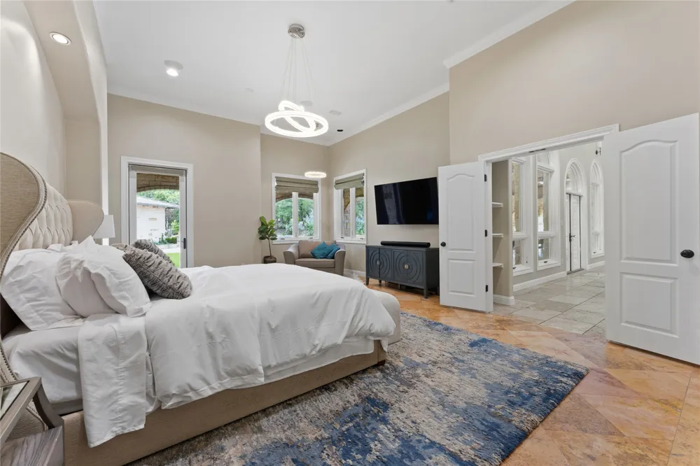 345 Leafdale Trail Dripping Springs, TX 78620