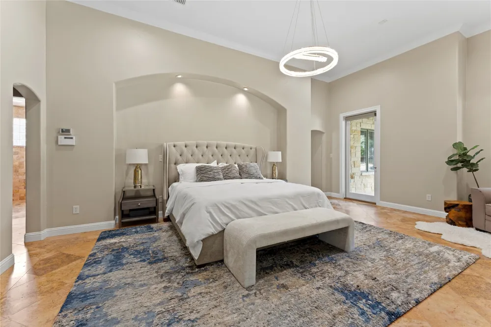 345 Leafdale Trail Dripping Springs, TX 78620