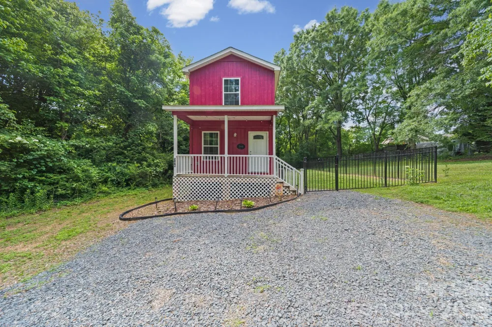 308 E 10th Street Oakboro, NC 28129
