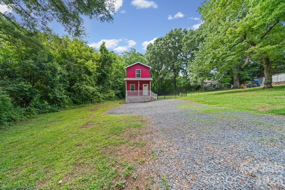 308 E 10th Street Oakboro, NC 28129