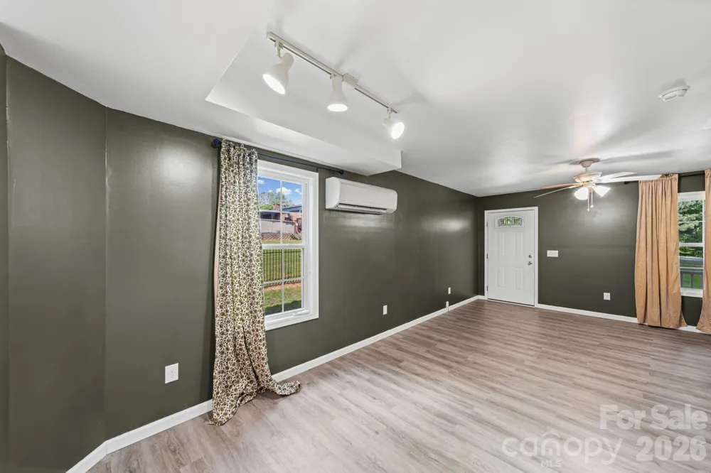 308 E 10th Street Oakboro, NC 28129