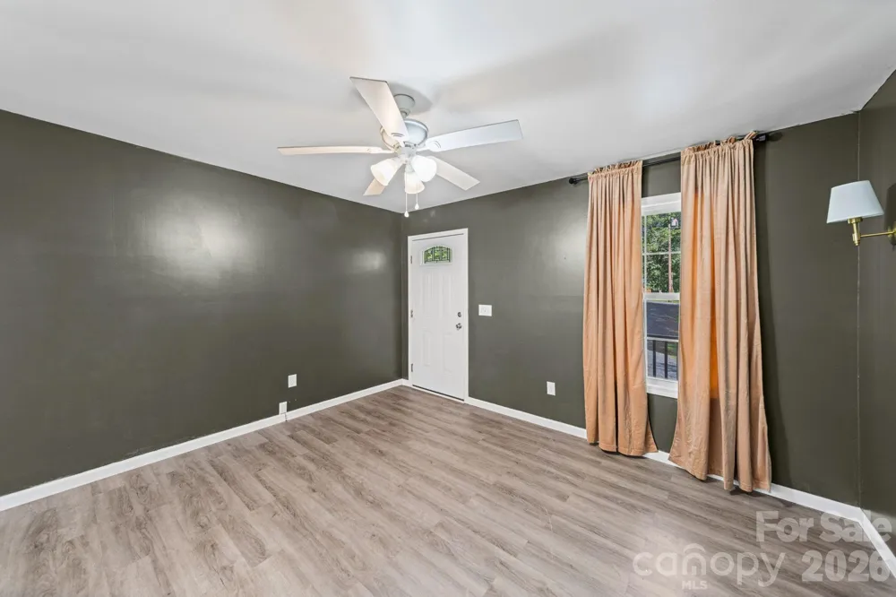 308 E 10th Street Oakboro, NC 28129