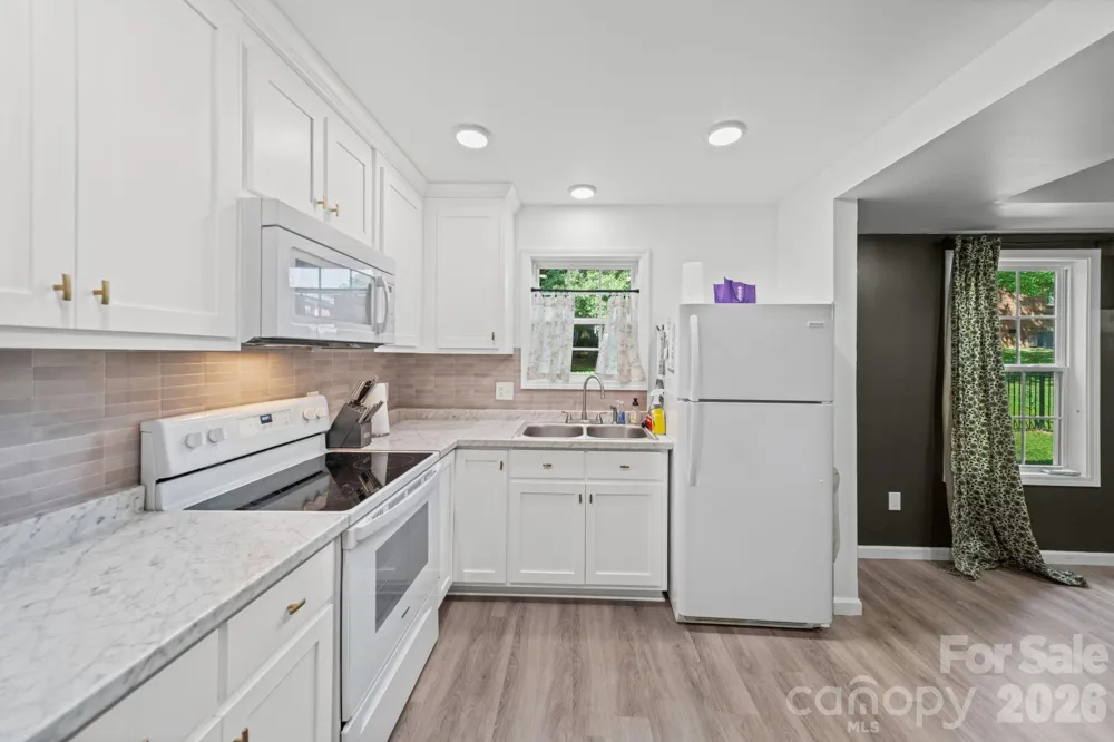308 E 10th Street Oakboro, NC 28129