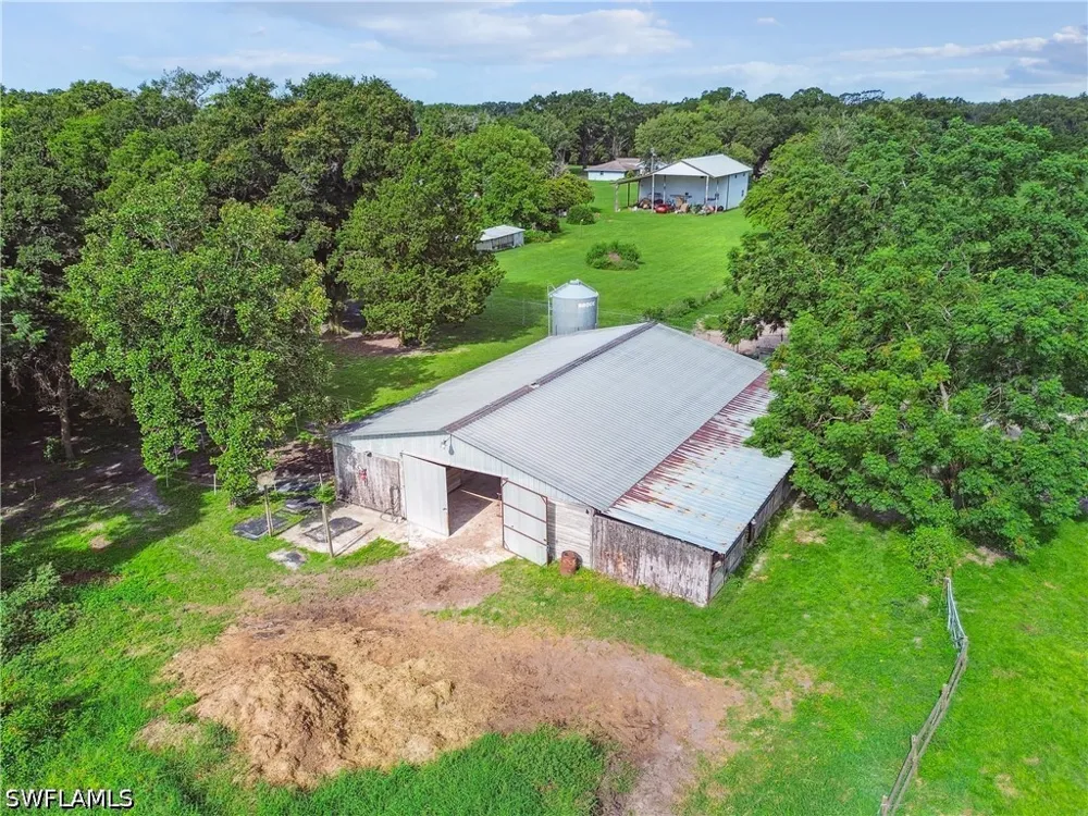 BENES ROUSH ROAD Brooksville, FL 39604