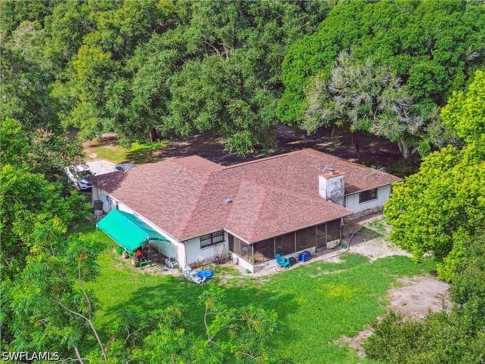 BENES ROUSH ROAD Brooksville, FL 39604