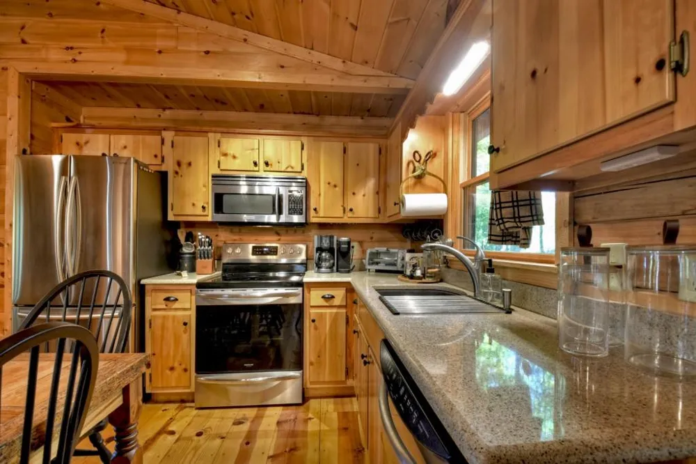 9 Joanna Court Cherry Log, GA 30513