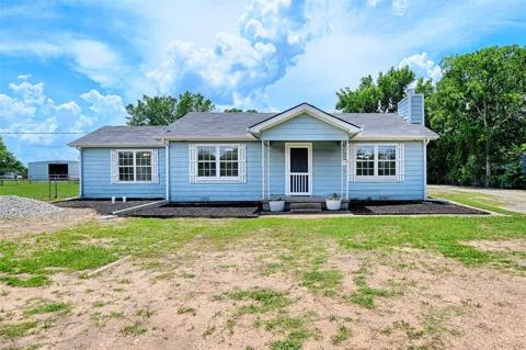2619 E Seagoville Road