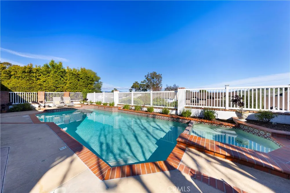 30932 Colonial Place Laguna Niguel, CA 92677