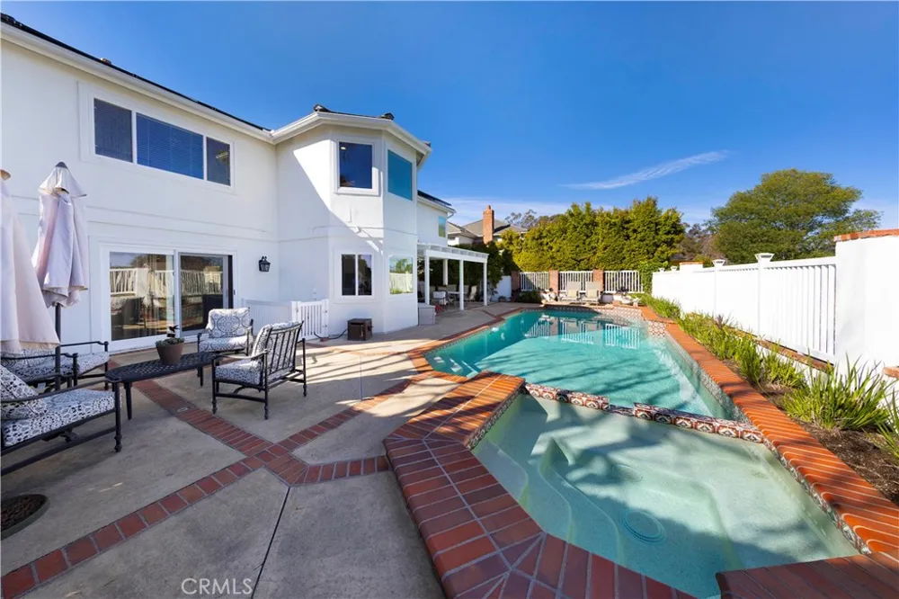 30932 Colonial Place Laguna Niguel, CA 92677