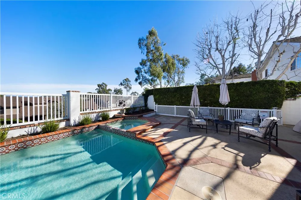 30932 Colonial Place Laguna Niguel, CA 92677