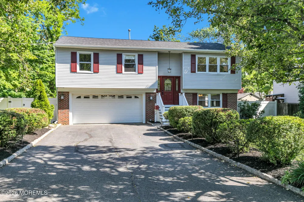 53 Field Avenue