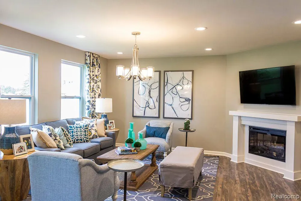 58398 Pembrooke Avenue New Haven Village, MI 48048