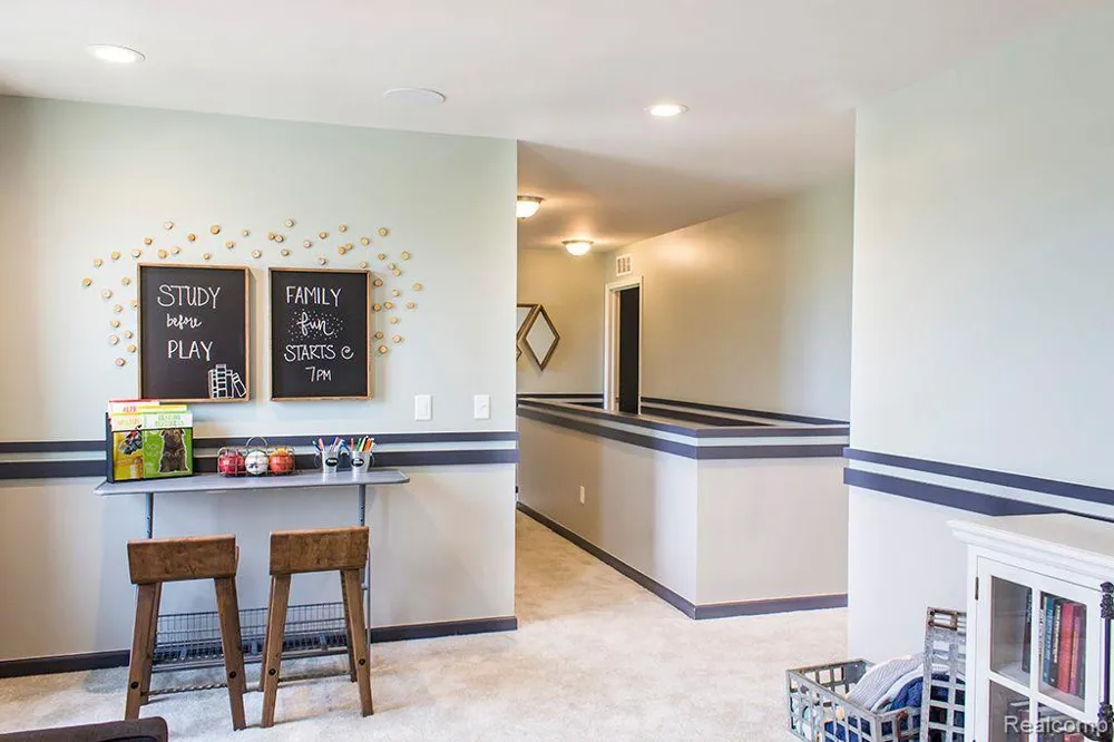 58398 Pembrooke Avenue New Haven Village, MI 48048