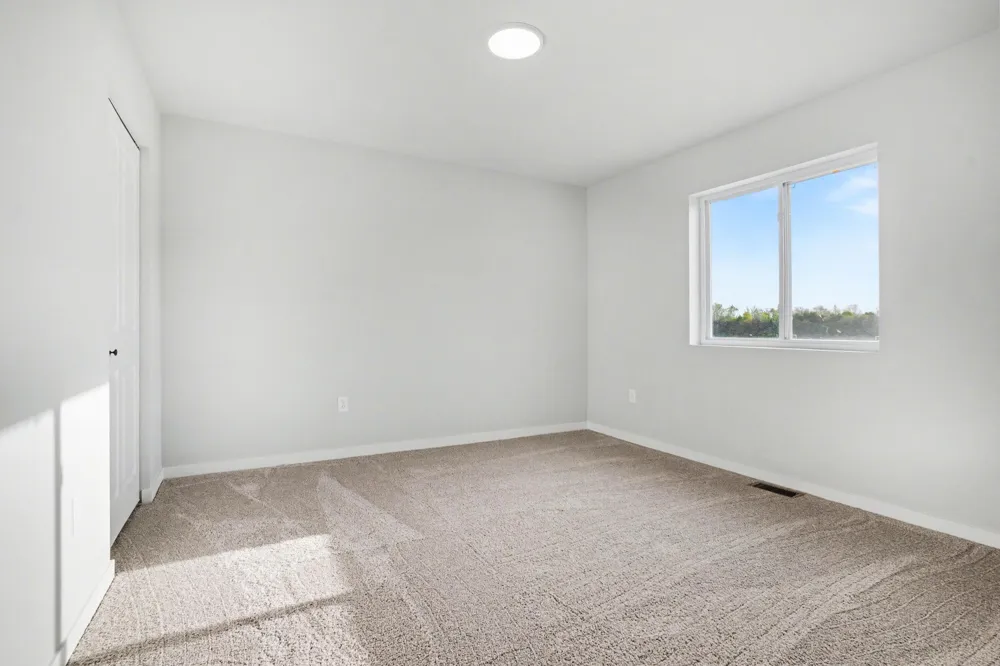 71416 Sophie Road Edwardsburg, MI 49112
