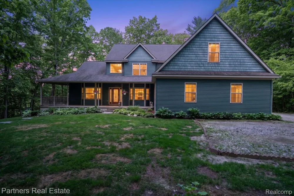 4053 Rolling Acres Drive Hartland Township, MI 48353