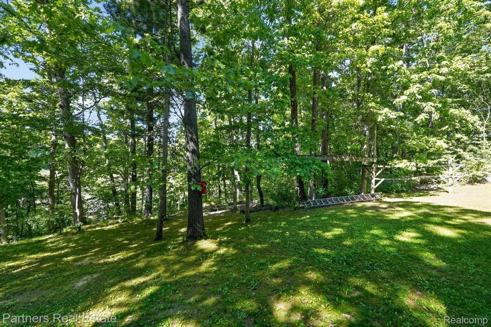 4053 Rolling Acres Drive Hartland Township, MI 48353