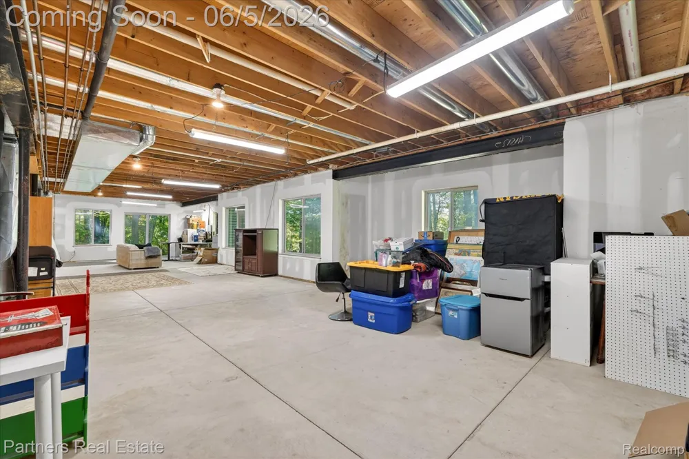 4053 Rolling Acres Drive Hartland Township, MI 48353
