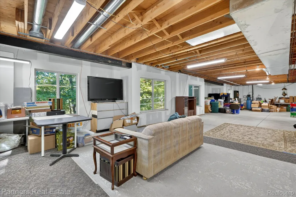 4053 Rolling Acres Drive Hartland Township, MI 48353